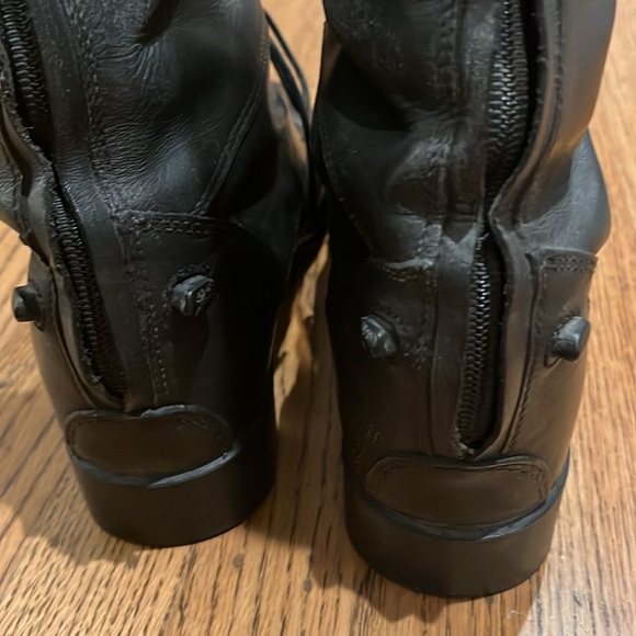 Ariat Boots - Picture 5 of 10